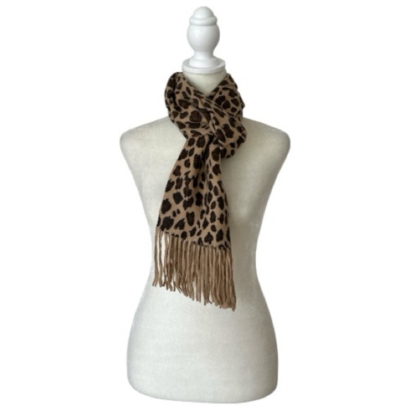 Fringed Leopard Print Cashmere Wrap Animal Print Shawl Winter Scarf One Size - Picture 5 of 7